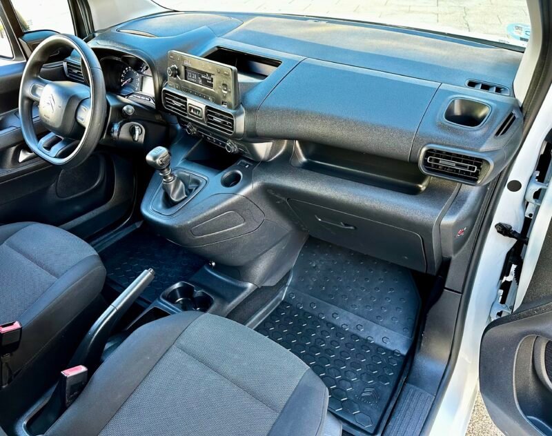 CITROEN Berlingo BlueHDi 102 CV LIVE PACK monovolumen 6 V