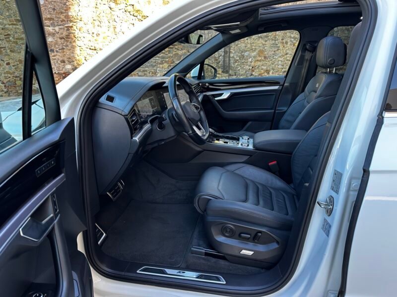 VOLKSWAGEN Touareg R-Line 3.0 TDI 231CV 4Motion Techo