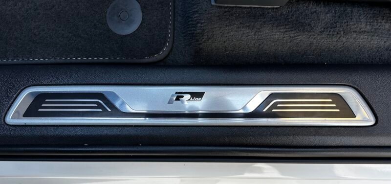 VOLKSWAGEN Touareg R-Line 3.0 TDI 231CV 4Motion Techo