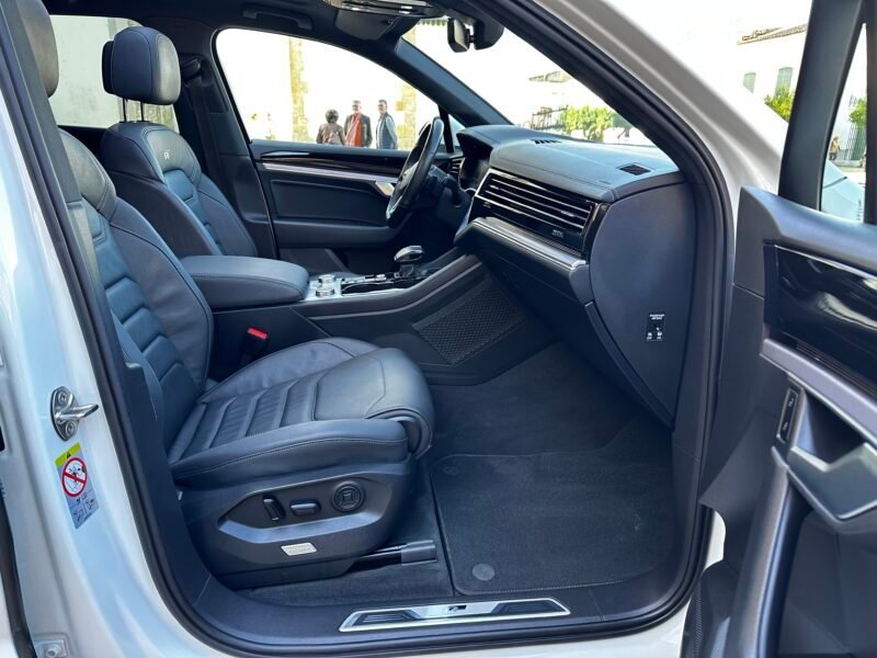 VOLKSWAGEN Touareg R-Line 3.0 TDI 231CV 4Motion Techo