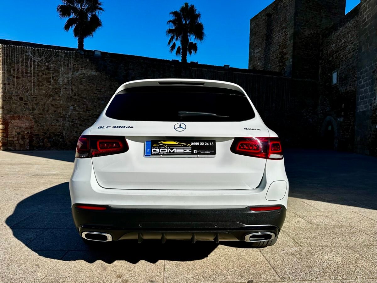 MERCEDES-BENZ Glc 300 de 4Matic AMG 2.0 AMG Line 305CV