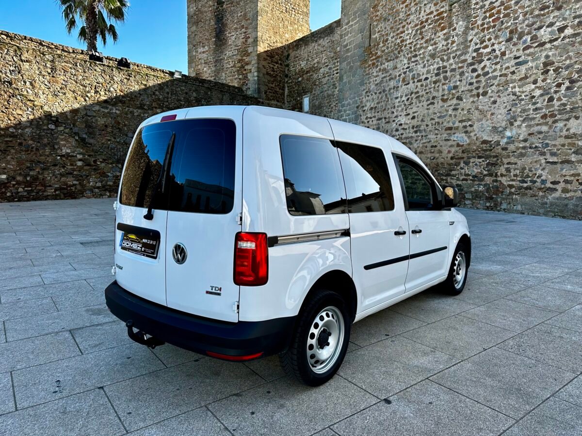 VOLKSWAGEN Caddy Kombi 2.0 TDI BMT 4Motion 120 CV 