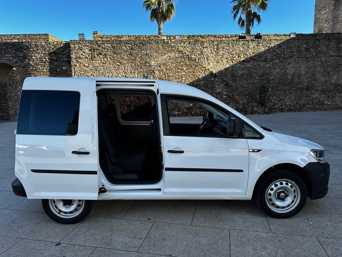 VOLKSWAGEN Caddy Kombi 2.0 TDI BMT 4Motion 120 CV 