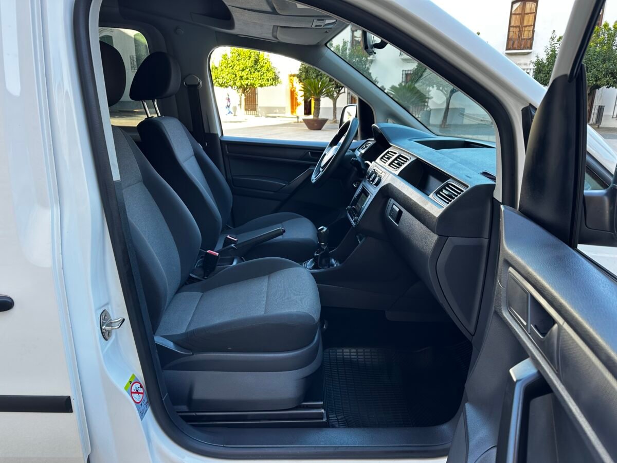 VOLKSWAGEN Caddy Kombi 2.0 TDI BMT 4Motion 120 CV 