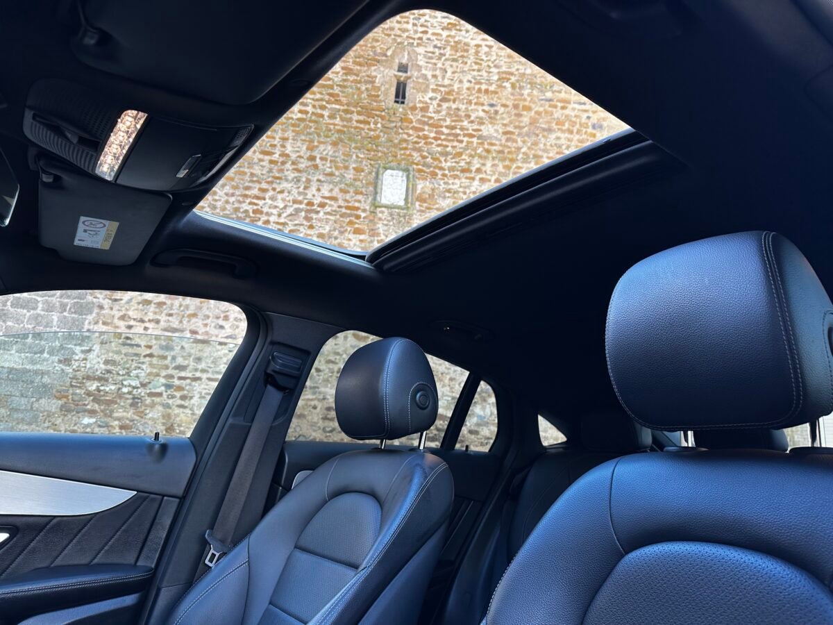 MERCEDES-BENZ Glc 300 de 4Matic AMG 2.0 305CV  Coupé