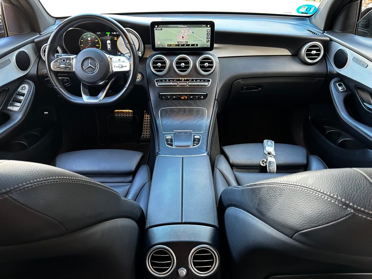 MERCEDES-BENZ Glc 300 de 4Matic AMG 2.0 305CV  Coupé