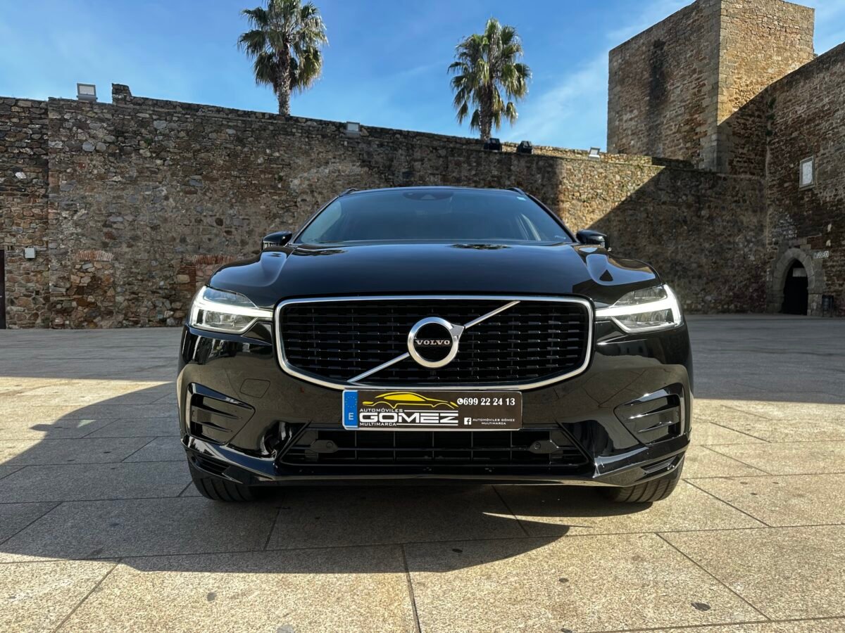 VOLVO XC60 R Design AWD 2.0 B5 235CV 