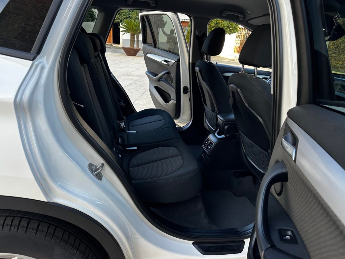 BMW X1 sDrive16d Business 1.5 115CV