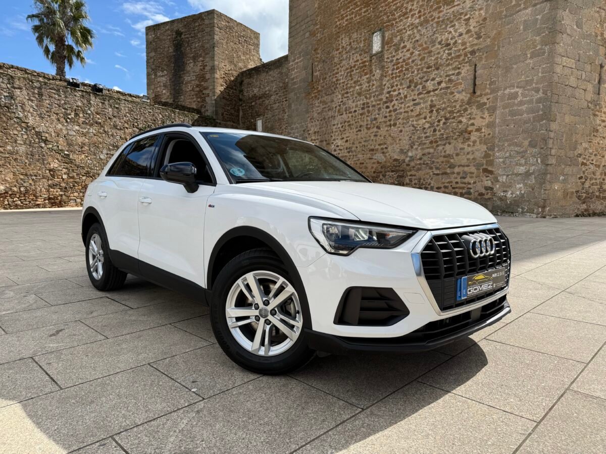 AUDI Q3  35 TDI 150  CV S tronic S Line 