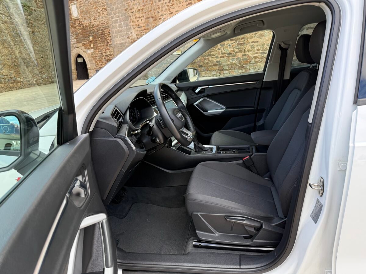 AUDI Q3  35 TDI 150  CV S tronic S Line 