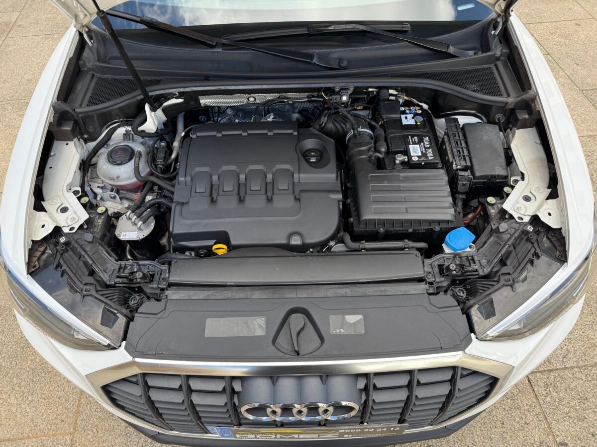 AUDI Q3  35 TDI 150  CV S tronic S Line 