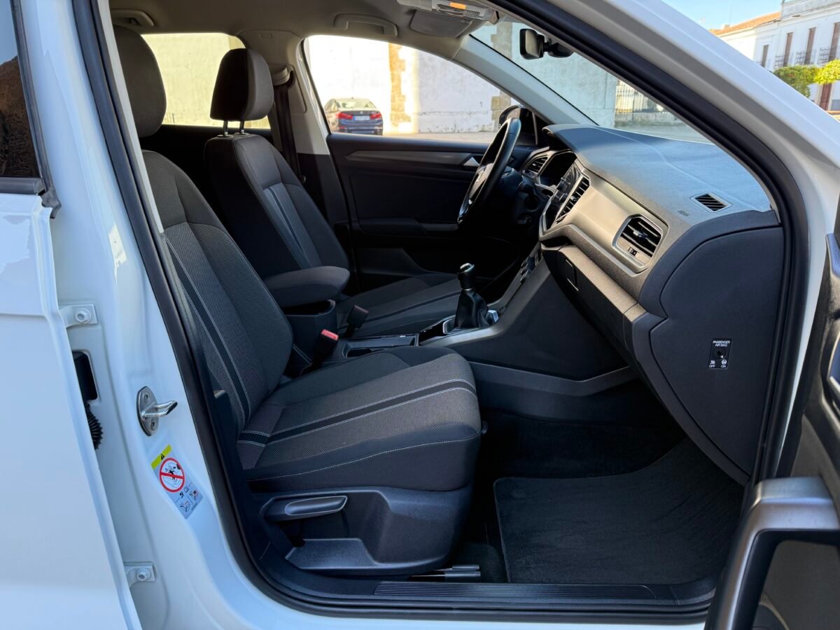 VOLKSWAGEN T-Roc Advance 2.0 TDI 115CV