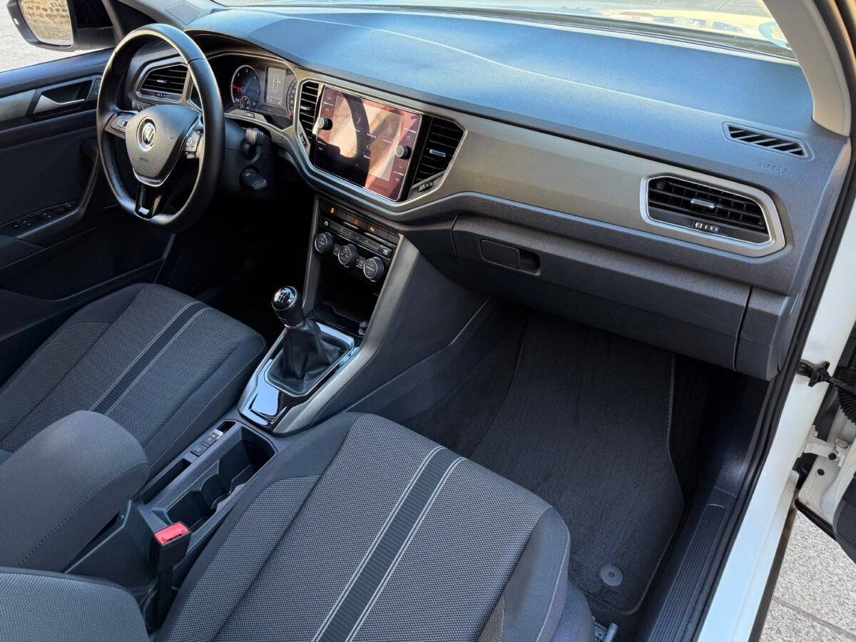 VOLKSWAGEN T-Roc Advance 2.0 TDI 115CV