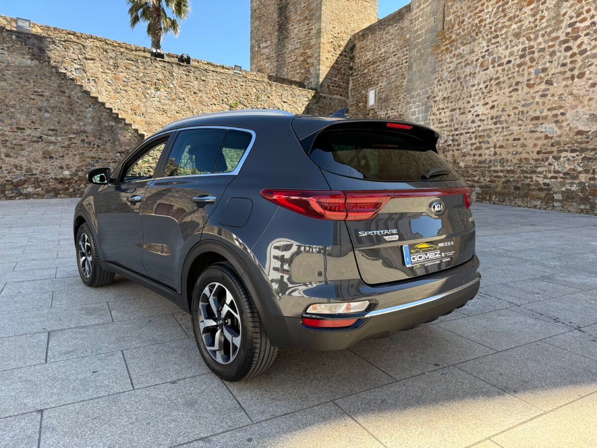 KIA Sportage  1.6 MHEV Drive Plus (136CV)
