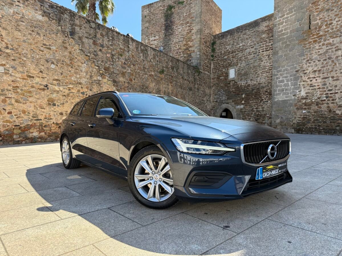 VOLVO V60 familiar 2.0 B4 (D) Momentum Core Auto