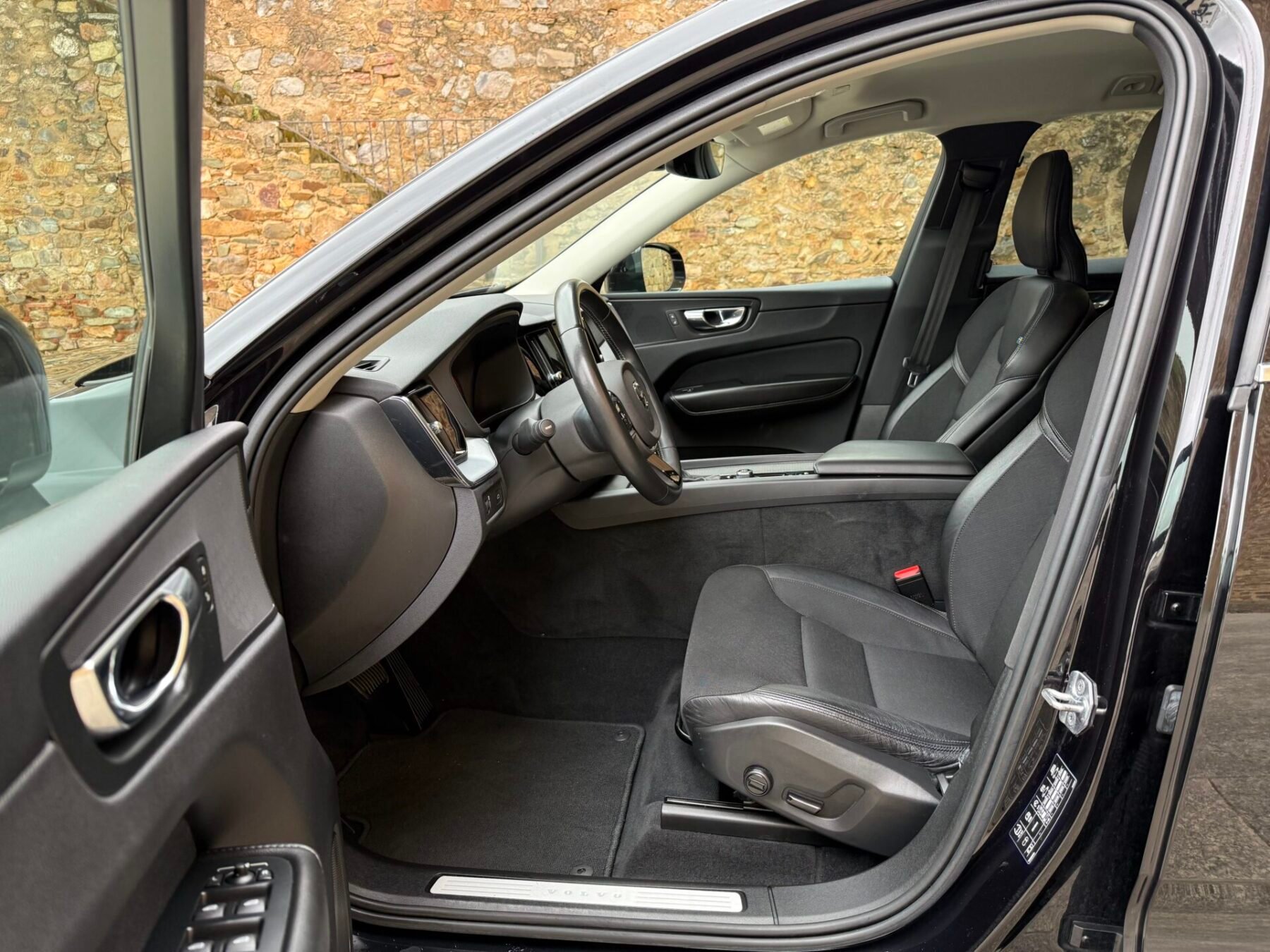 VOLVO XC60 Business Plus 2WD 2.0 D4 190CV Auto