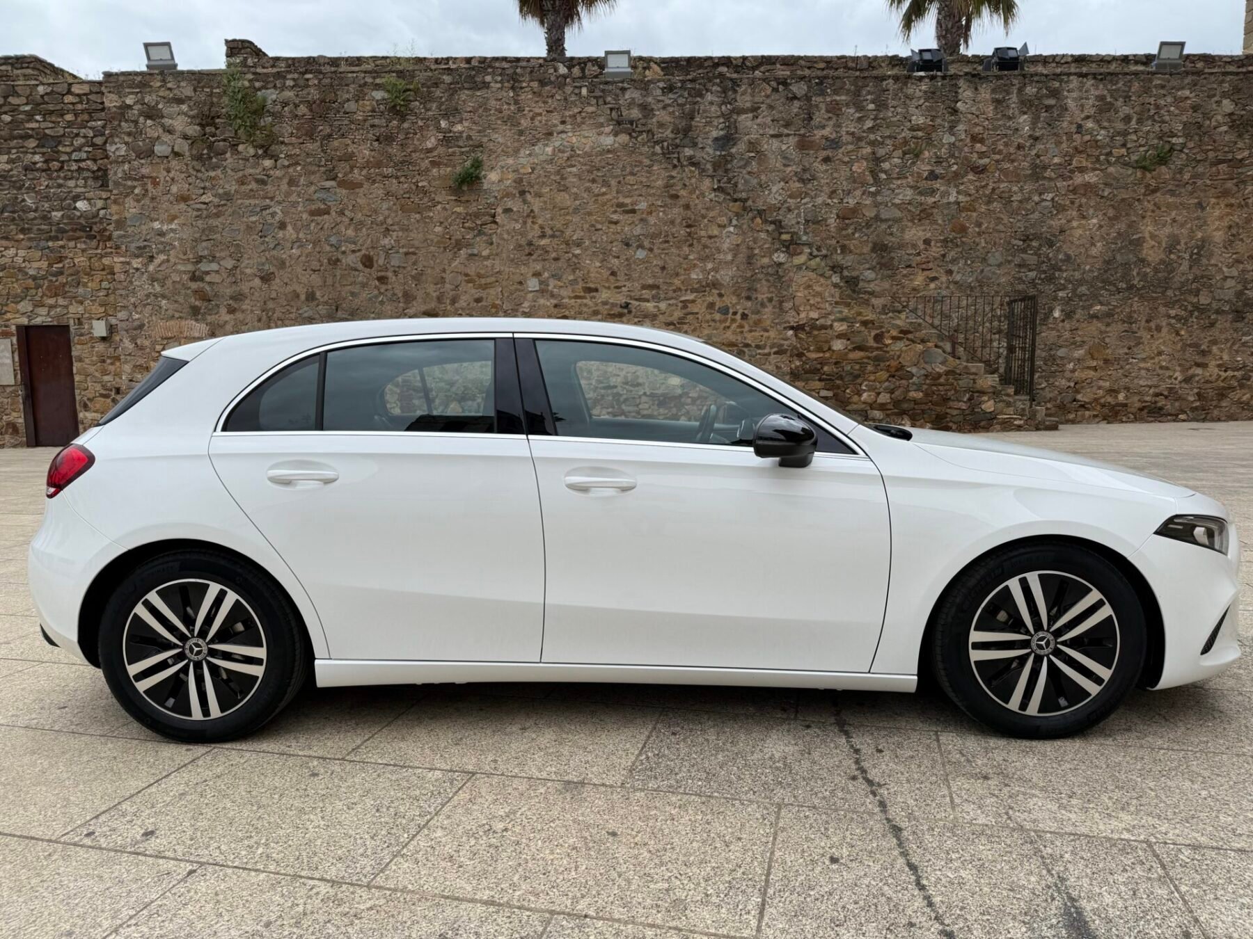 MERCEDES-BENZ Clase A 180 d 1.5 115CV 