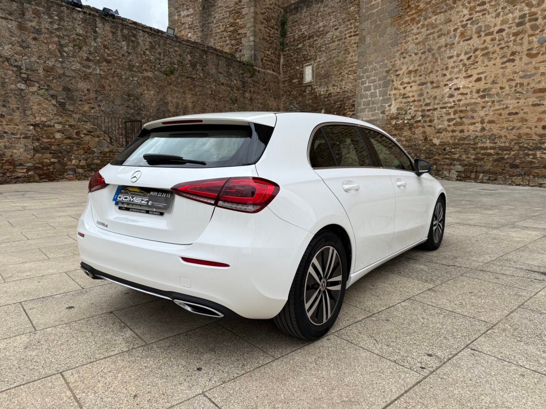 MERCEDES-BENZ Clase A 180 d 1.5 115CV 