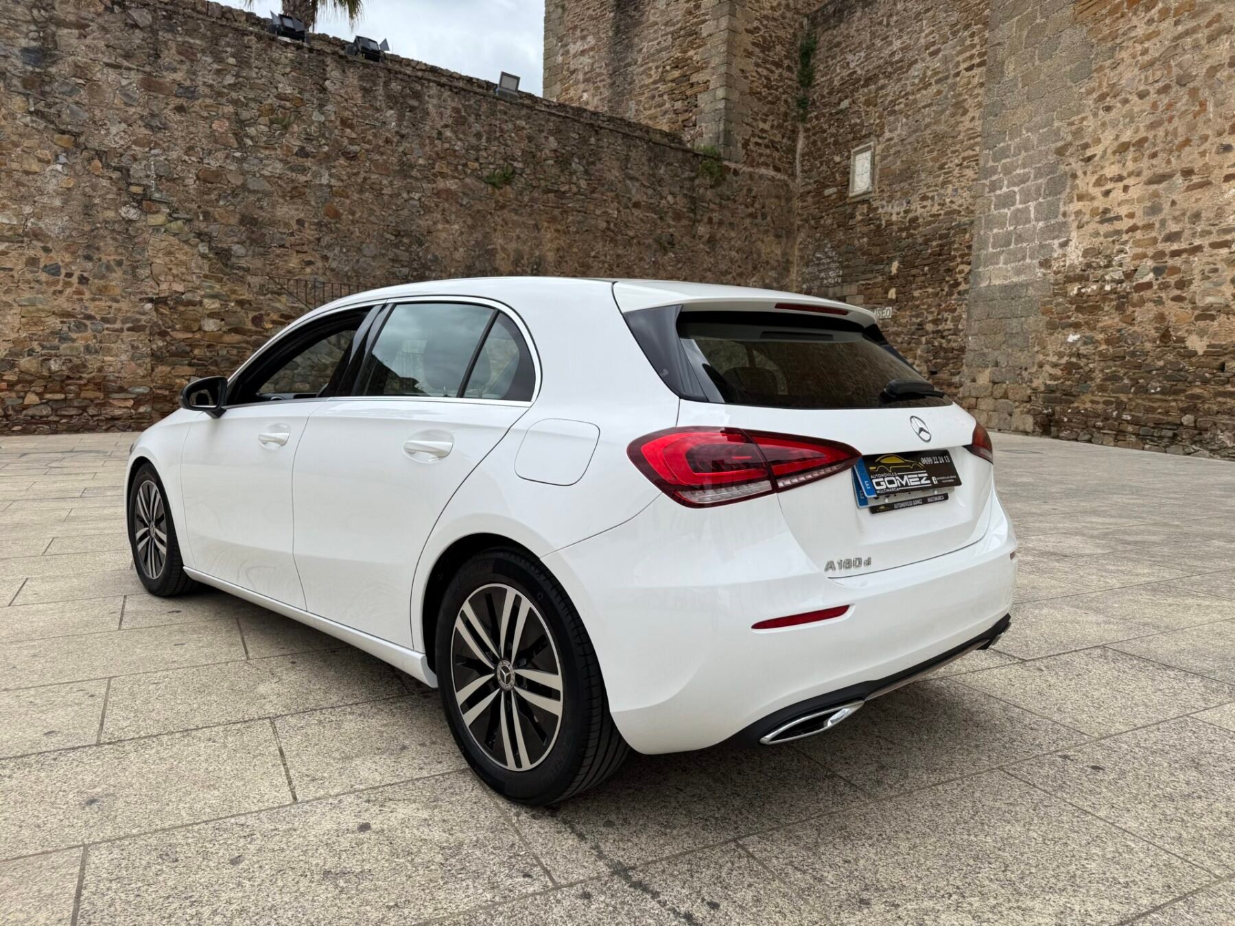 MERCEDES-BENZ Clase A 180 d 1.5 115CV 