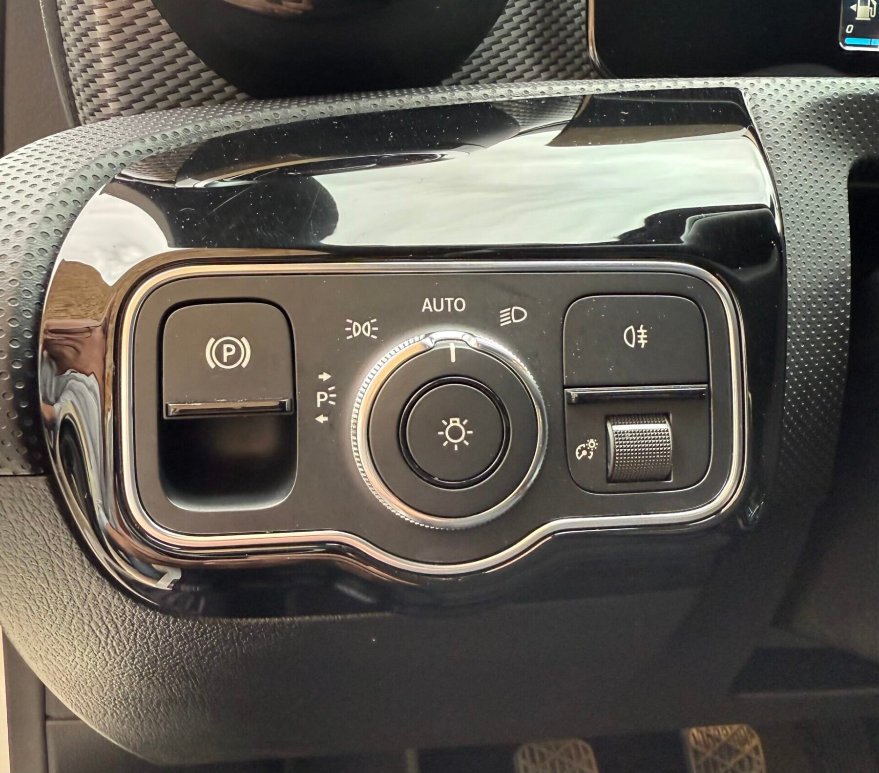 MERCEDES-BENZ Clase A 180 d 1.5 115CV 