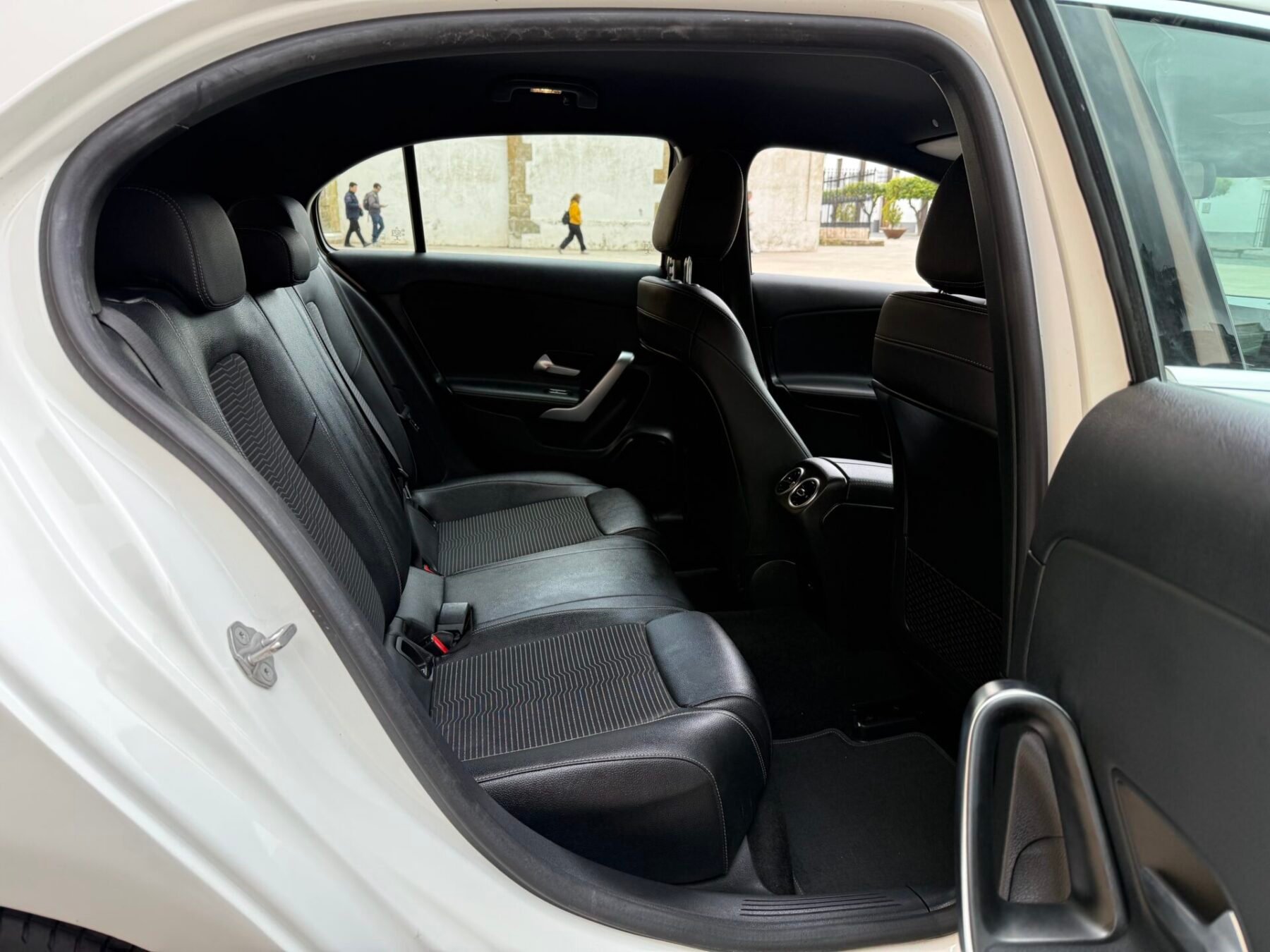 MERCEDES-BENZ Clase A 180 d 1.5 115CV 