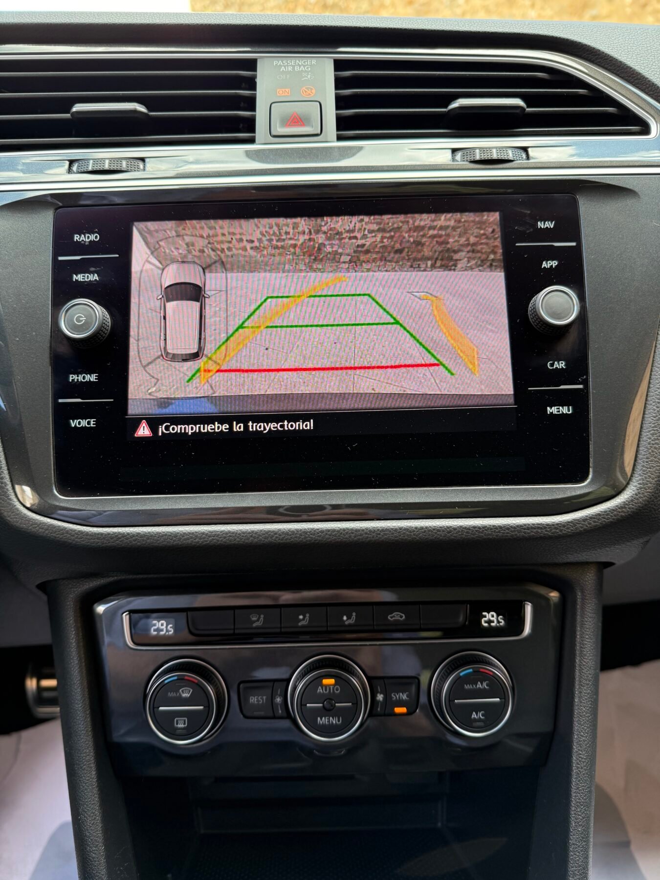 VOLKSWAGEN Tiguan Advance  2.0 TDI 150CV R-LINE