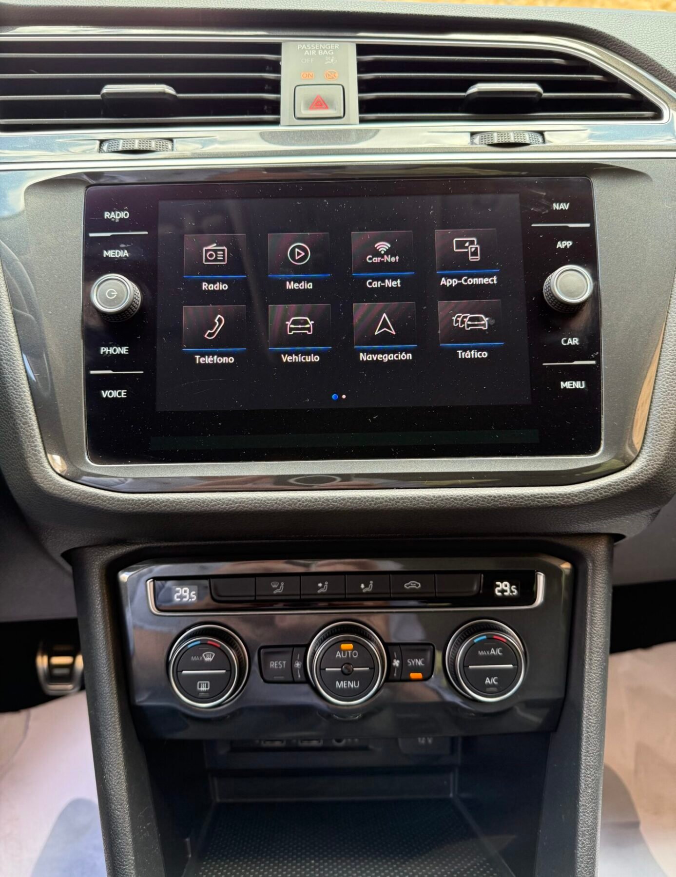 VOLKSWAGEN Tiguan Advance  2.0 TDI 150CV R-LINE