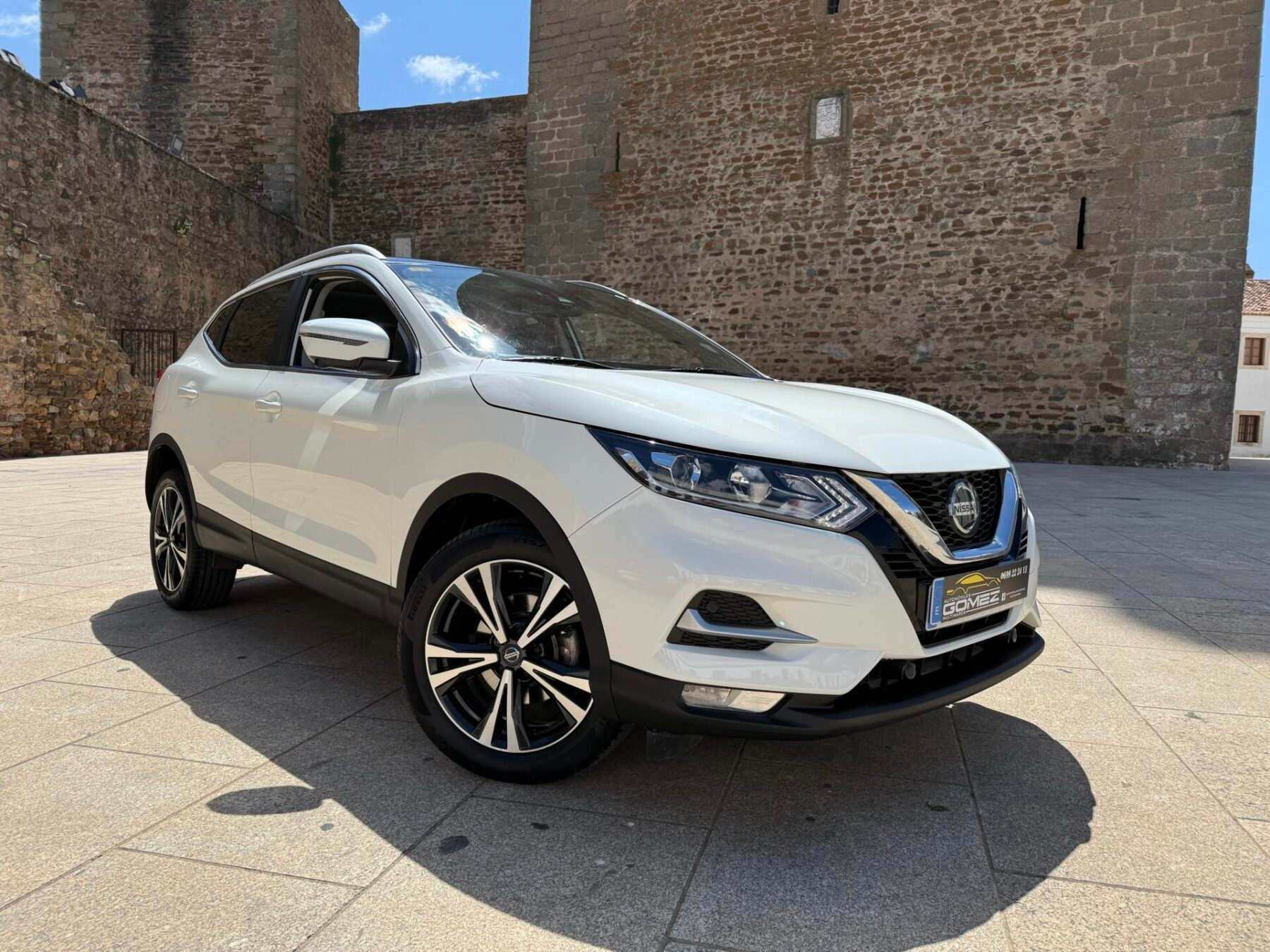 NISSAN QASHQAI 115 CV) E6D DCT N-CONNECTA Techo 