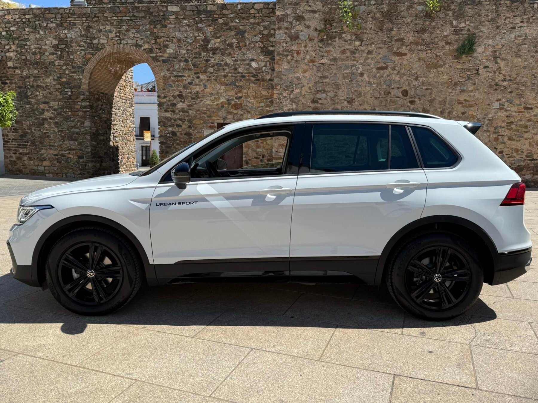 VOLKSWAGEN Tiguan Urban Sport 2.0 TDI 