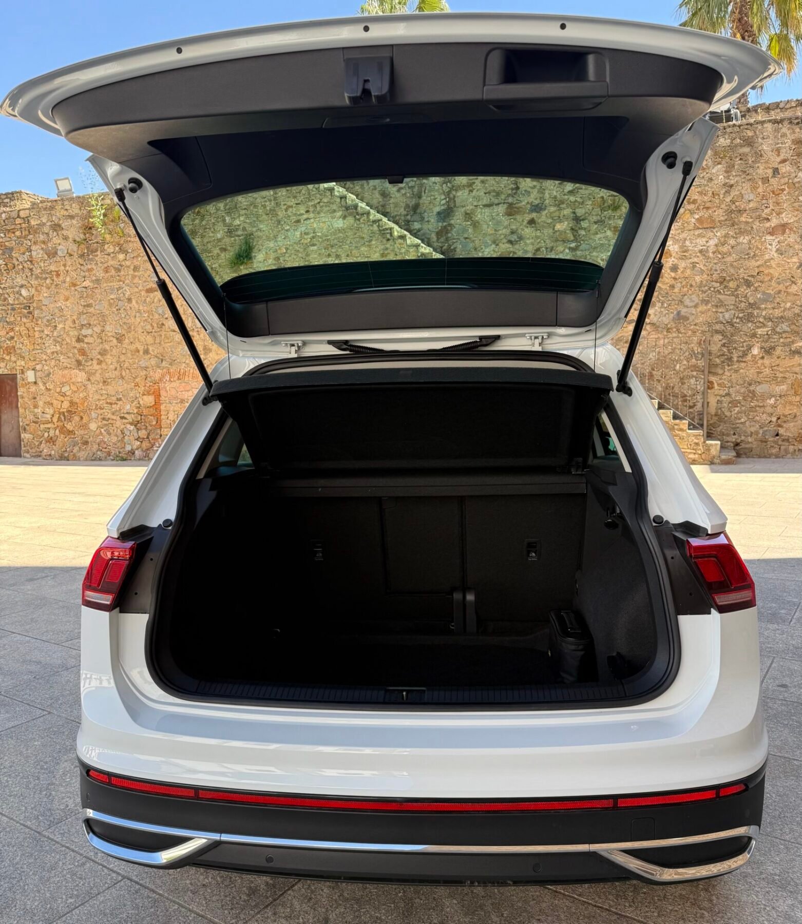 VOLKSWAGEN Tiguan Urban Sport 2.0 TDI 