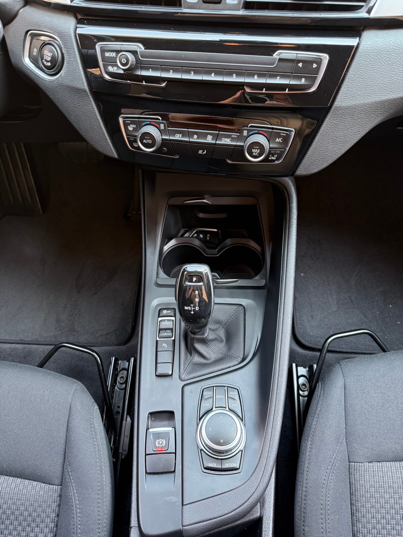 BMW X1 sDrive18dA Business Auto