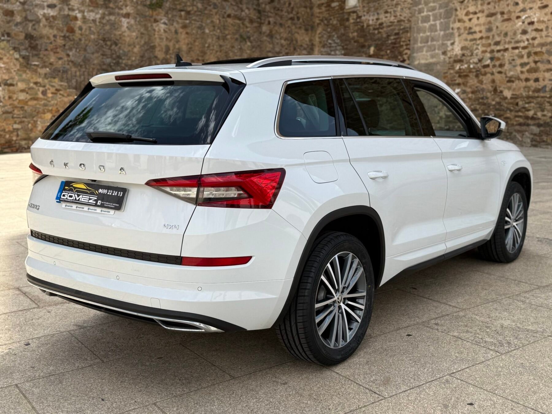 SKODA Kodiaq 2.0 TDI Scout DSG 4x4 Auto 7 Plazas