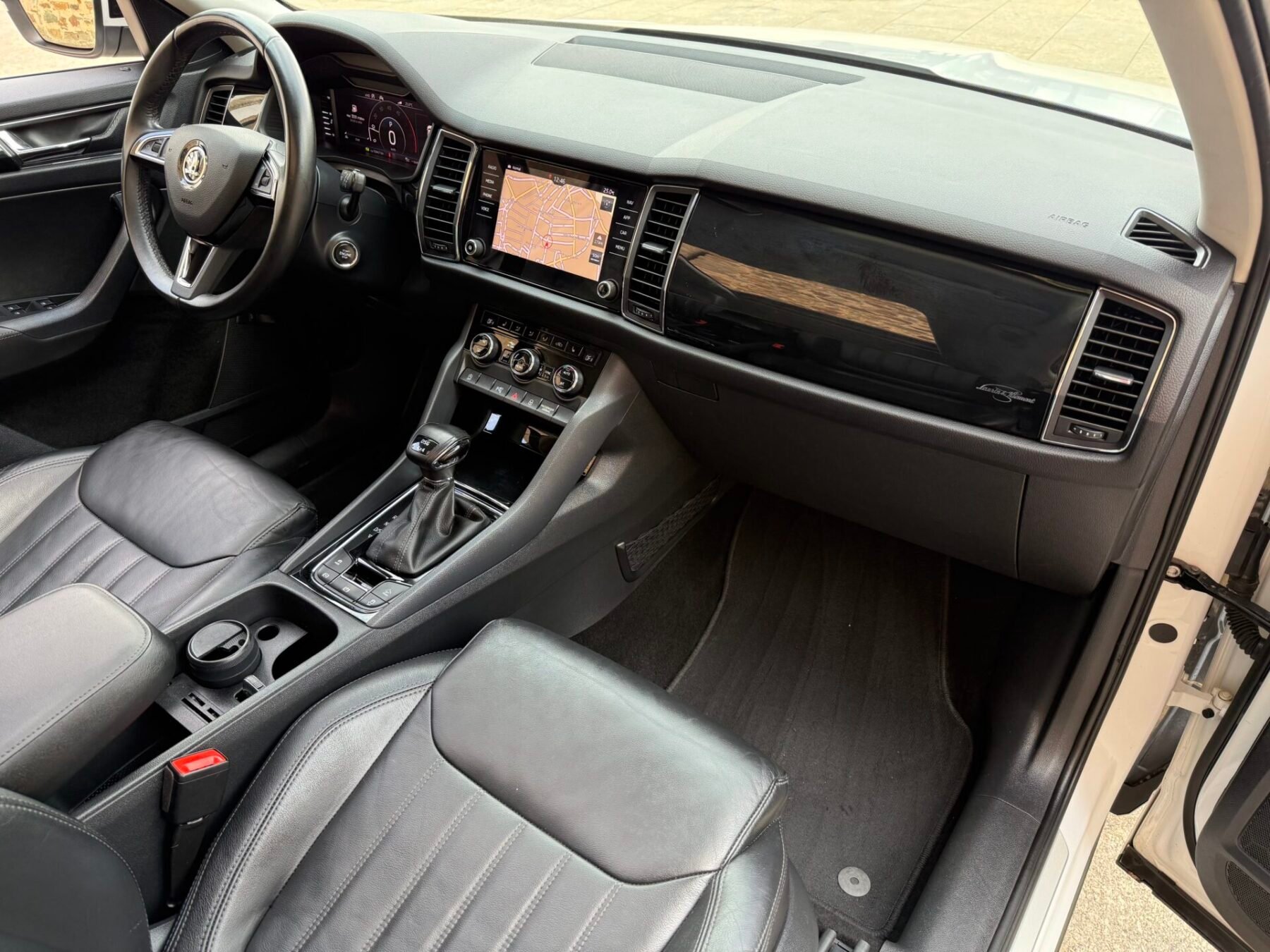 SKODA Kodiaq 2.0 TDI Scout DSG 4x4 Auto 7 Plazas