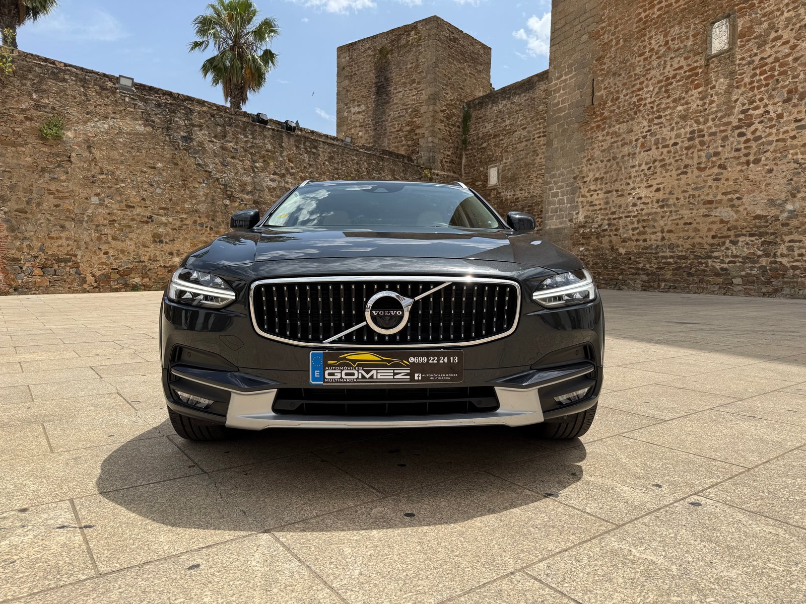 VOLVO V90 Cross Country Pro AWD 2.0 D5 235CV 