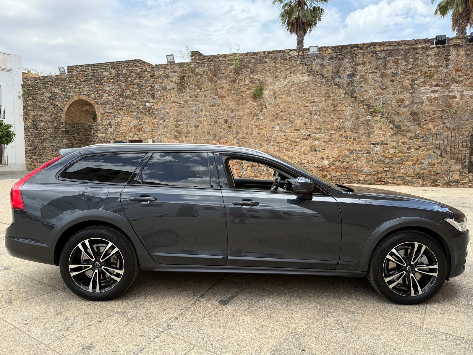 VOLVO V90 Cross Country Pro AWD 2.0 D5 235CV 