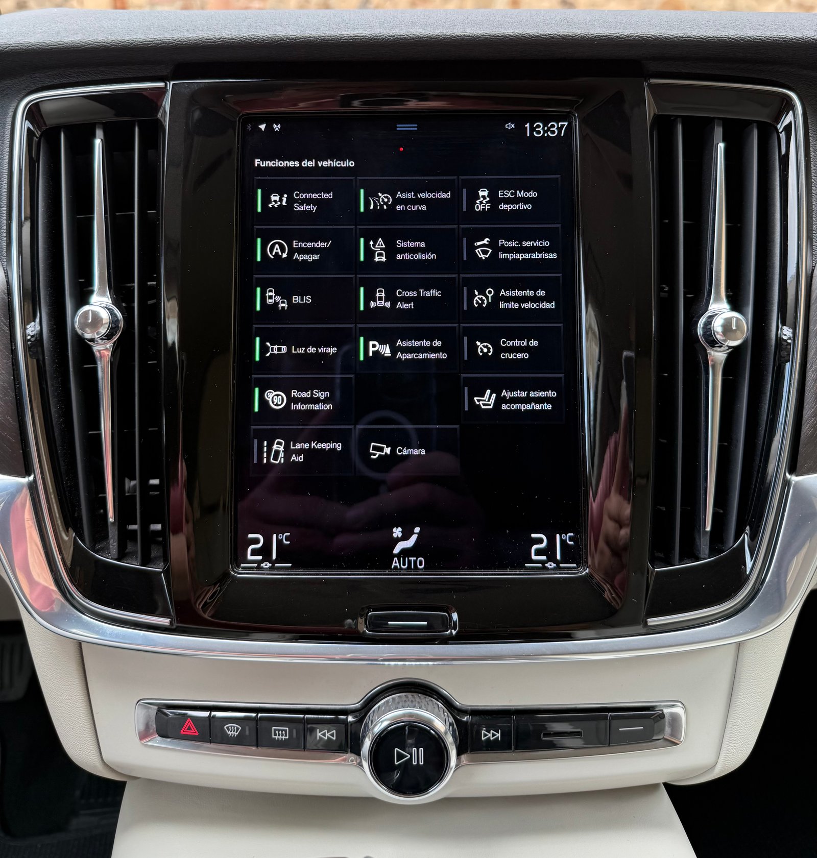 VOLVO V90 Cross Country Pro AWD 2.0 D5 235CV 