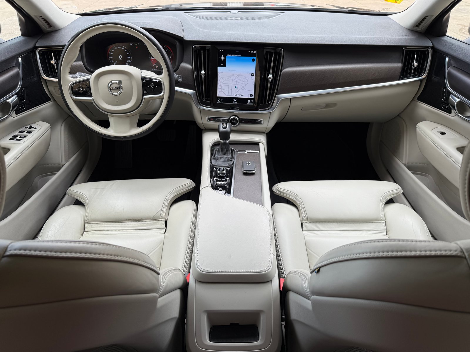 VOLVO V90 Cross Country Pro AWD 2.0 D5 235CV 