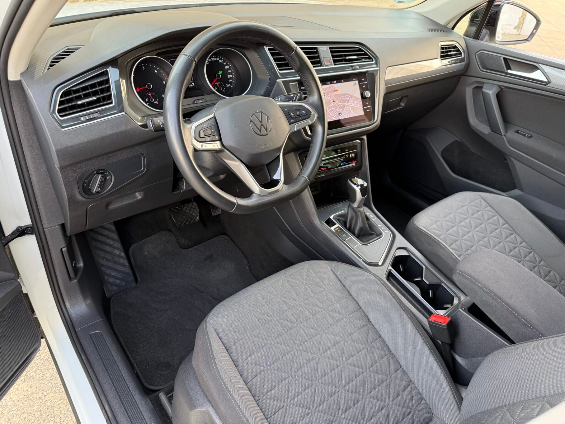 VOLKSWAGEN Tiguan Life 2.0 TDI 150CV Auto 