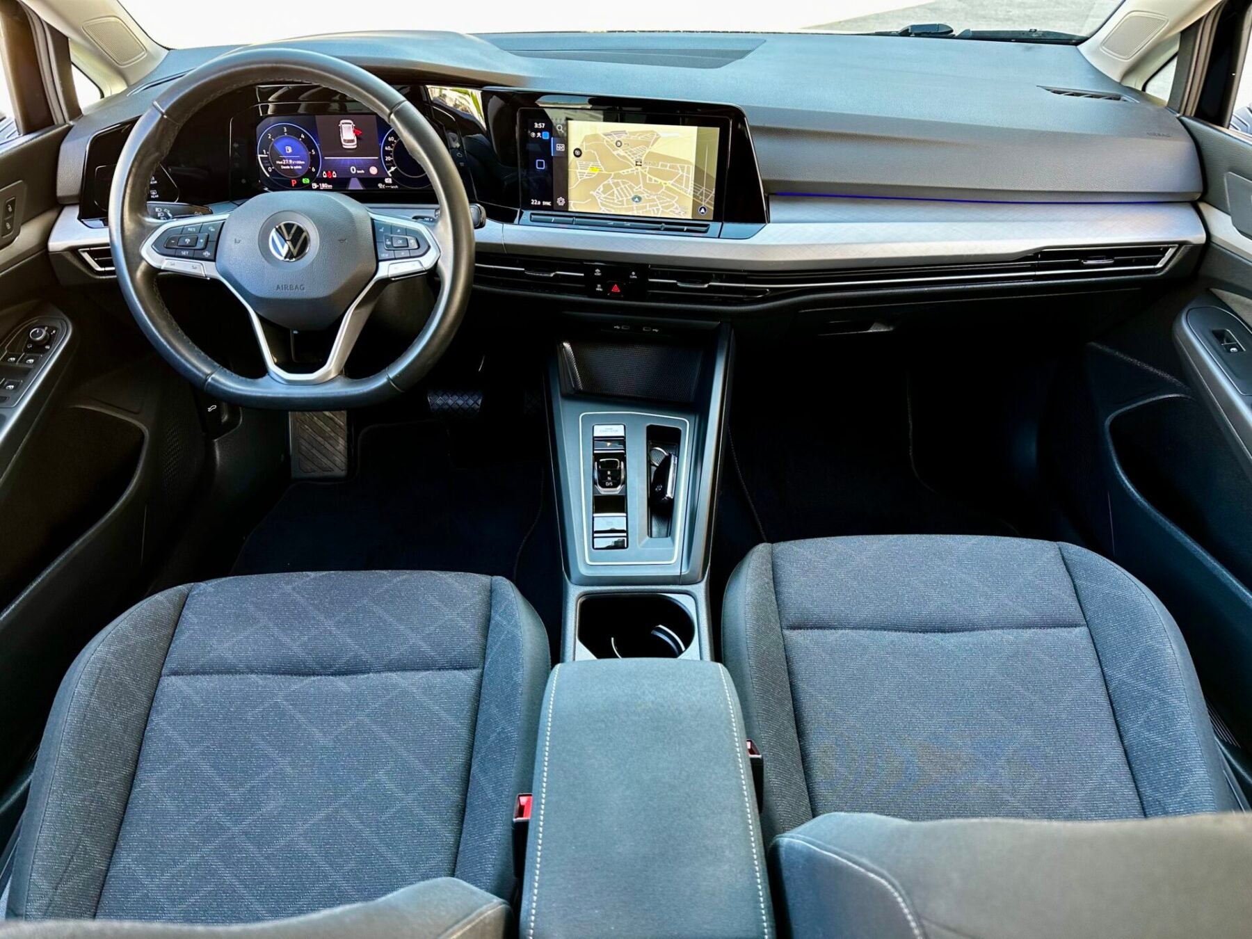 VOLKSWAGEN Golf Variant Life 2.0 115CV Auto 