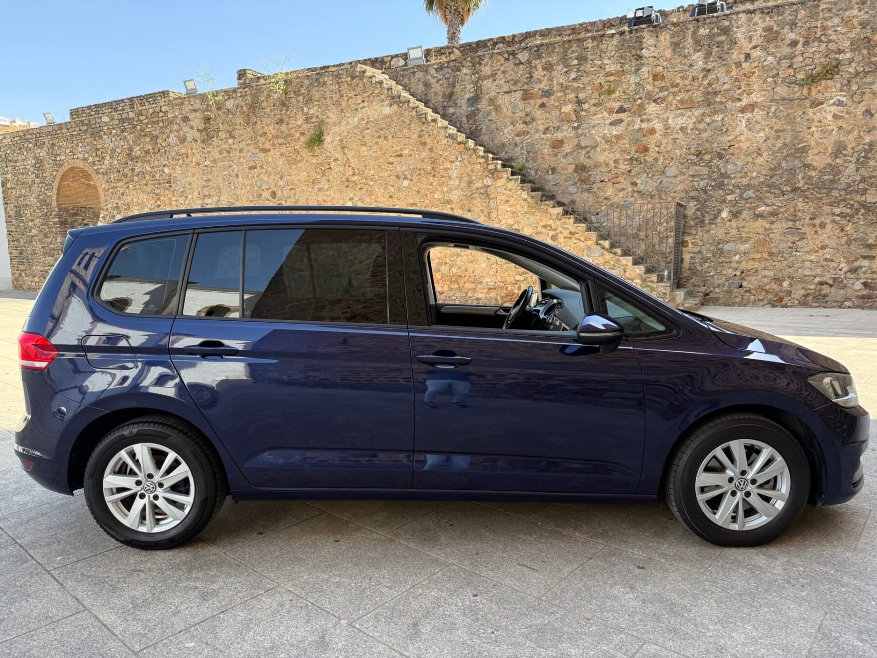 VOLKSWAGEN Touran TOURAN 2.0TDI 115 CV CR 7 Plazas 