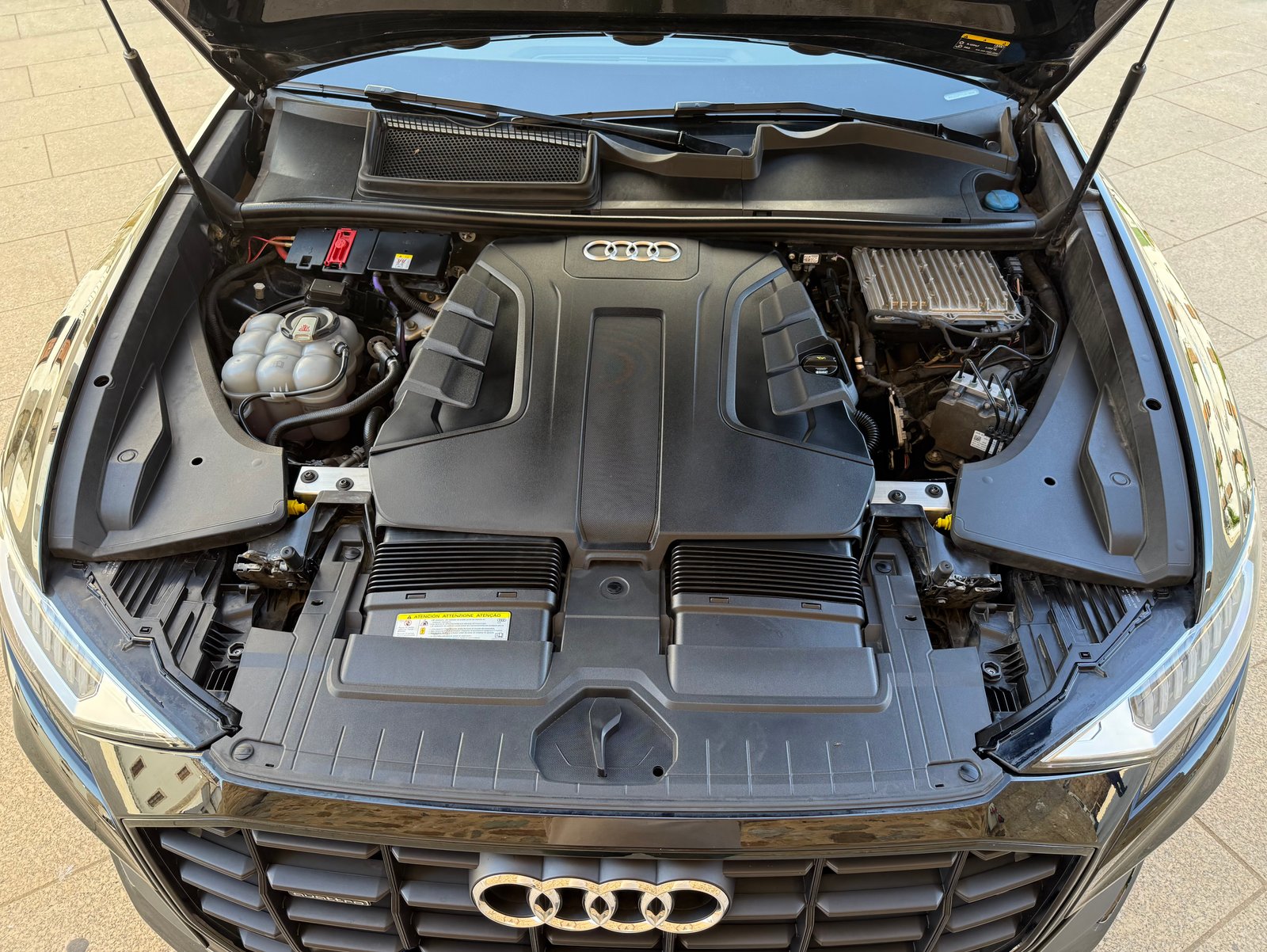 AUDI Q8 50 TDI BLACK LINE QUATTRO TECHO 