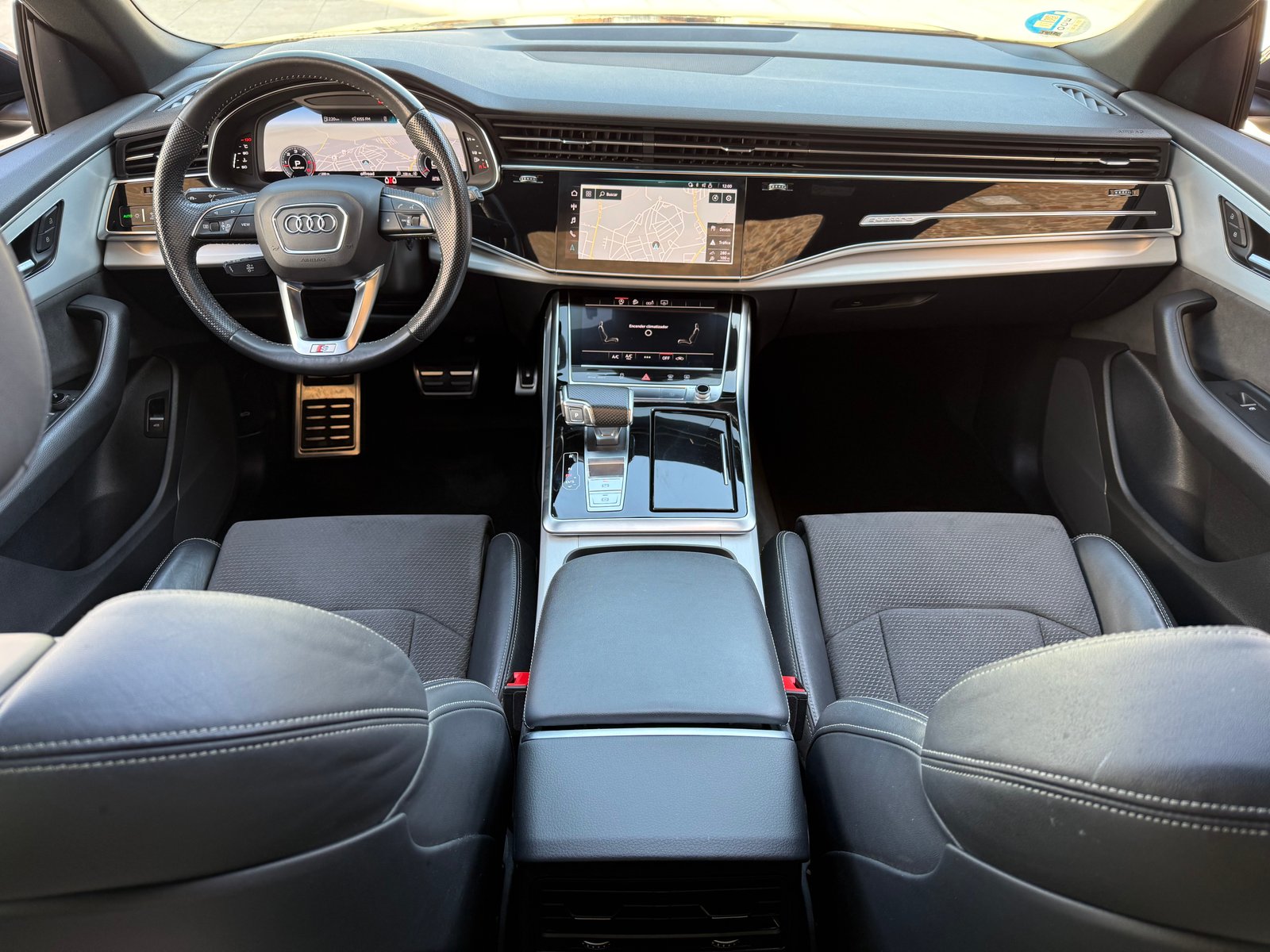 AUDI Q8 50 TDI BLACK LINE QUATTRO TECHO 