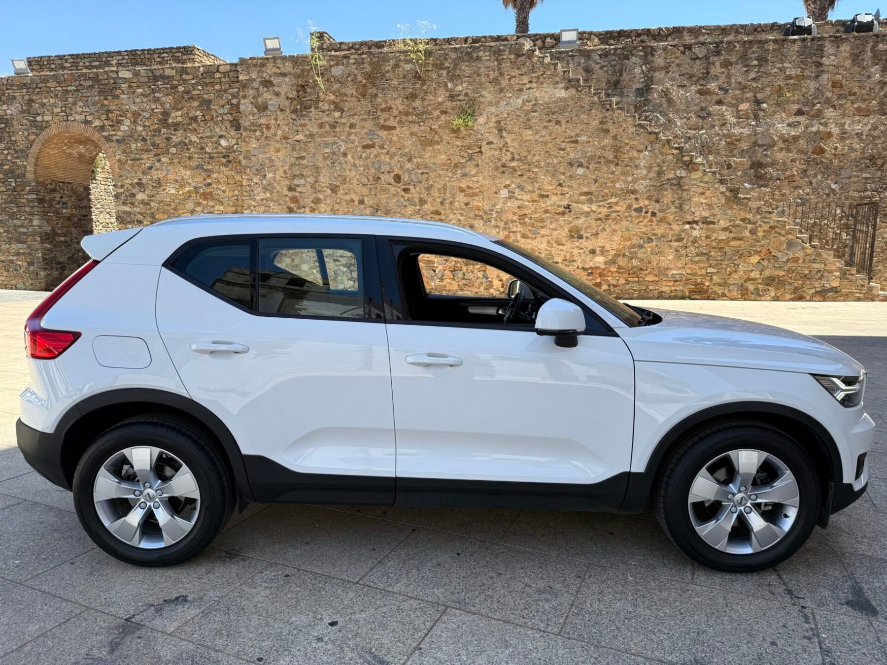 VOLVO XC40 Business Plus 2WD 1.5 T3 165CV