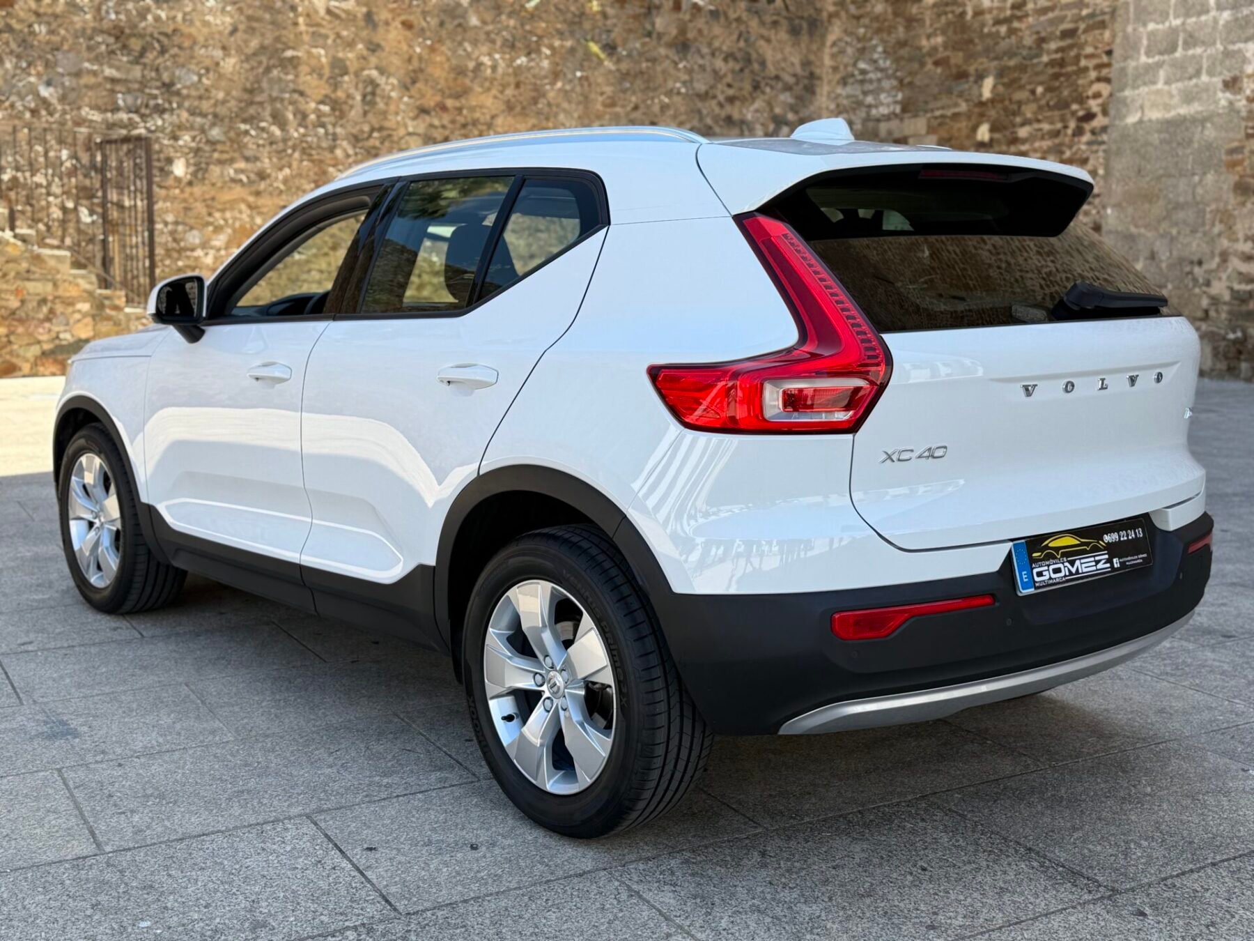 VOLVO XC40 Business Plus 2WD 1.5 T3 165CV
