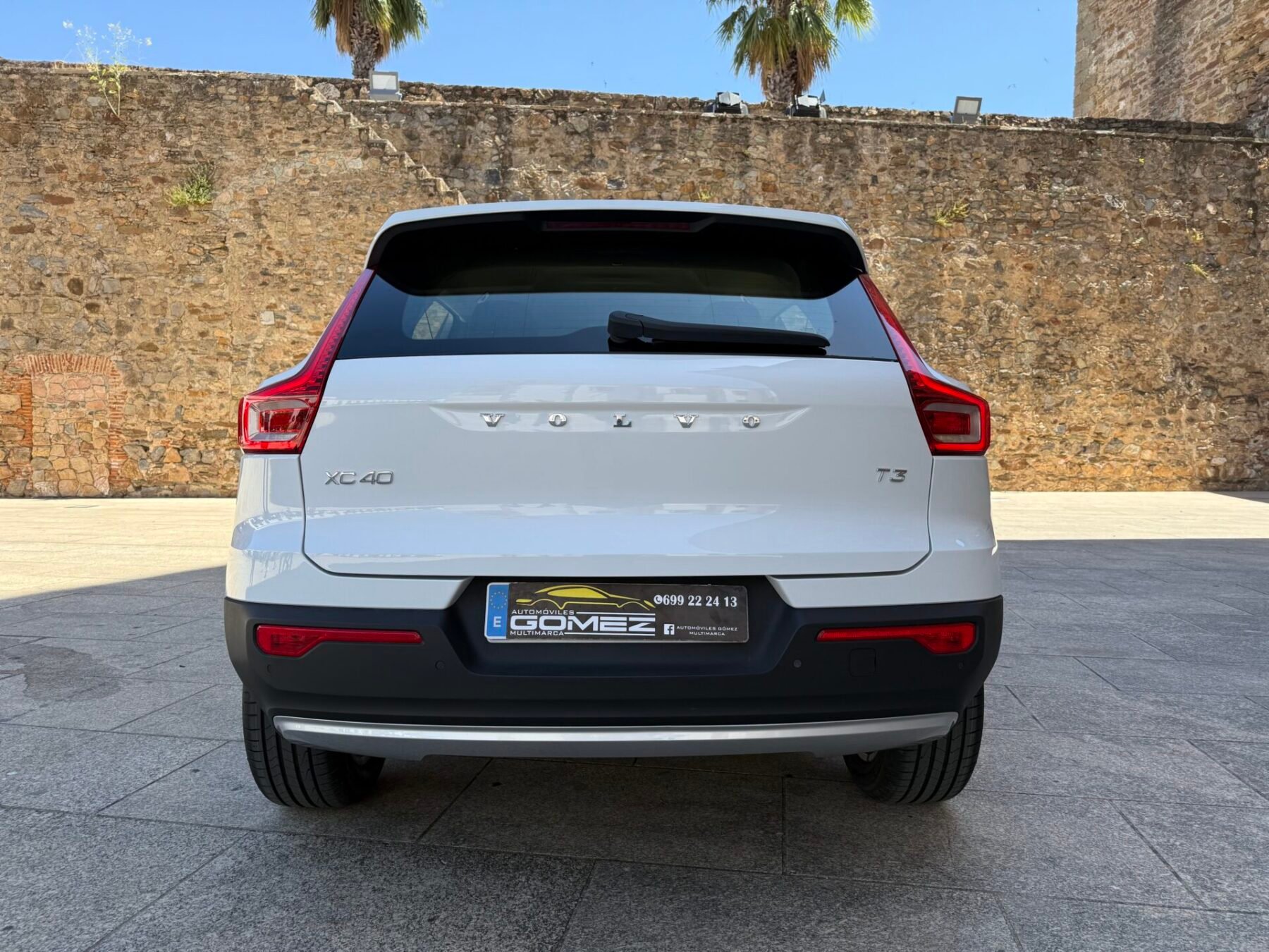 VOLVO XC40 Business Plus 2WD 1.5 T3 165CV