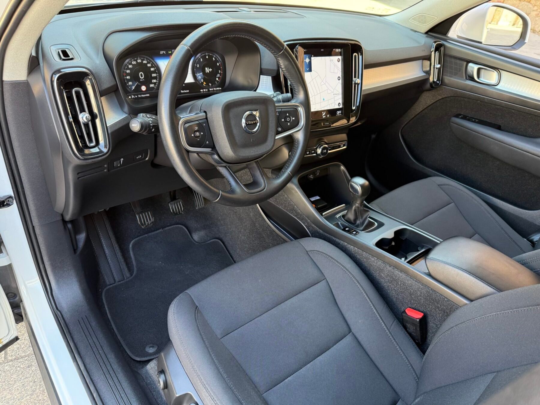 VOLVO XC40 Business Plus 2WD 1.5 T3 165CV