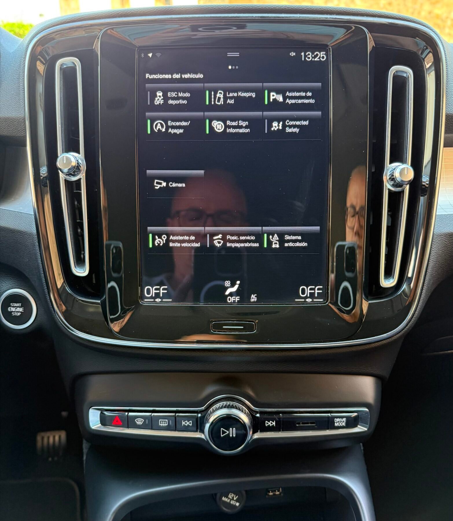 VOLVO XC40 Business Plus 2WD 1.5 T3 165CV