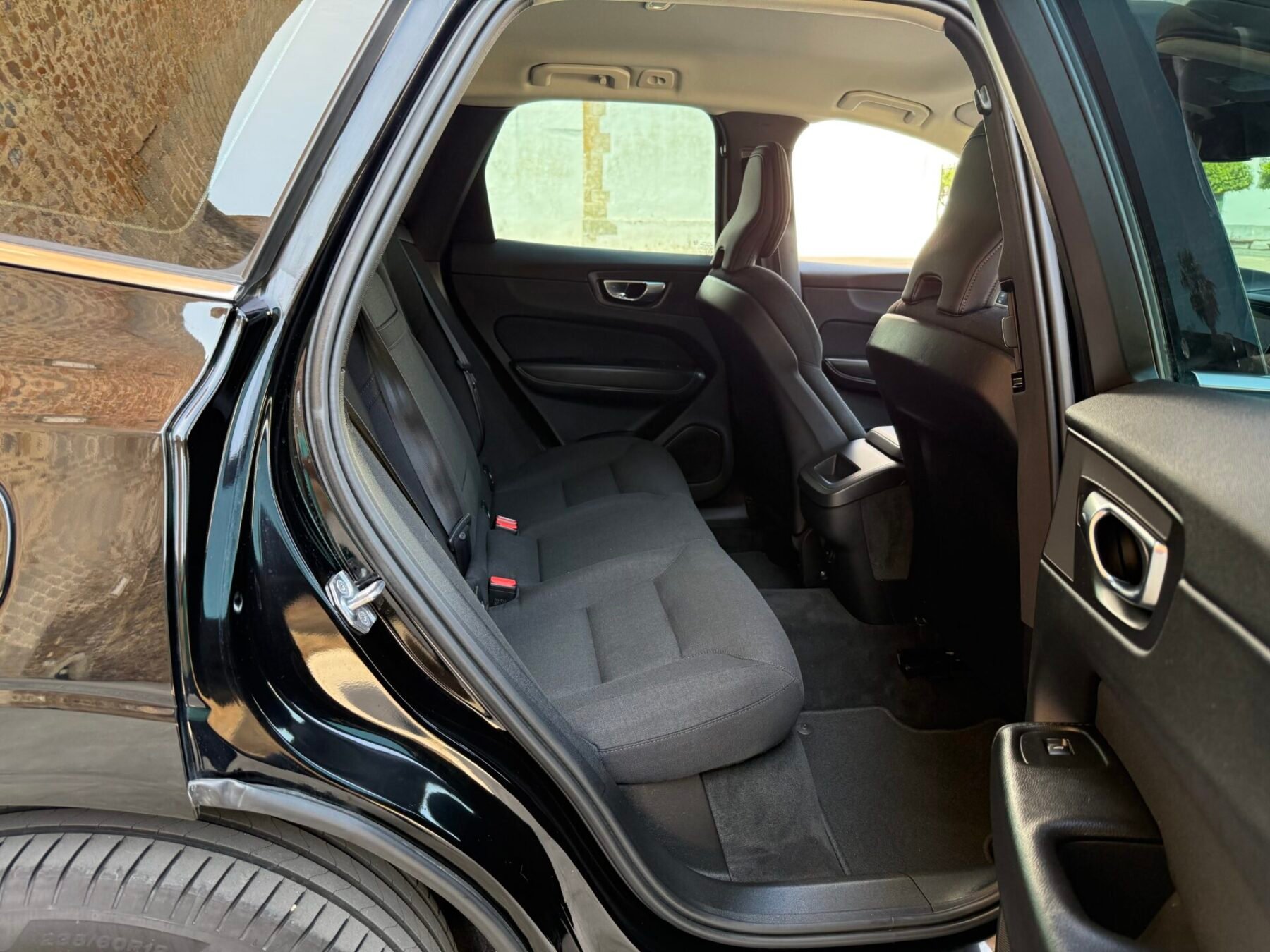 VOLVO XC60 MOMENTUM PRO 2WD 2.0 B4 197 CV AUTO