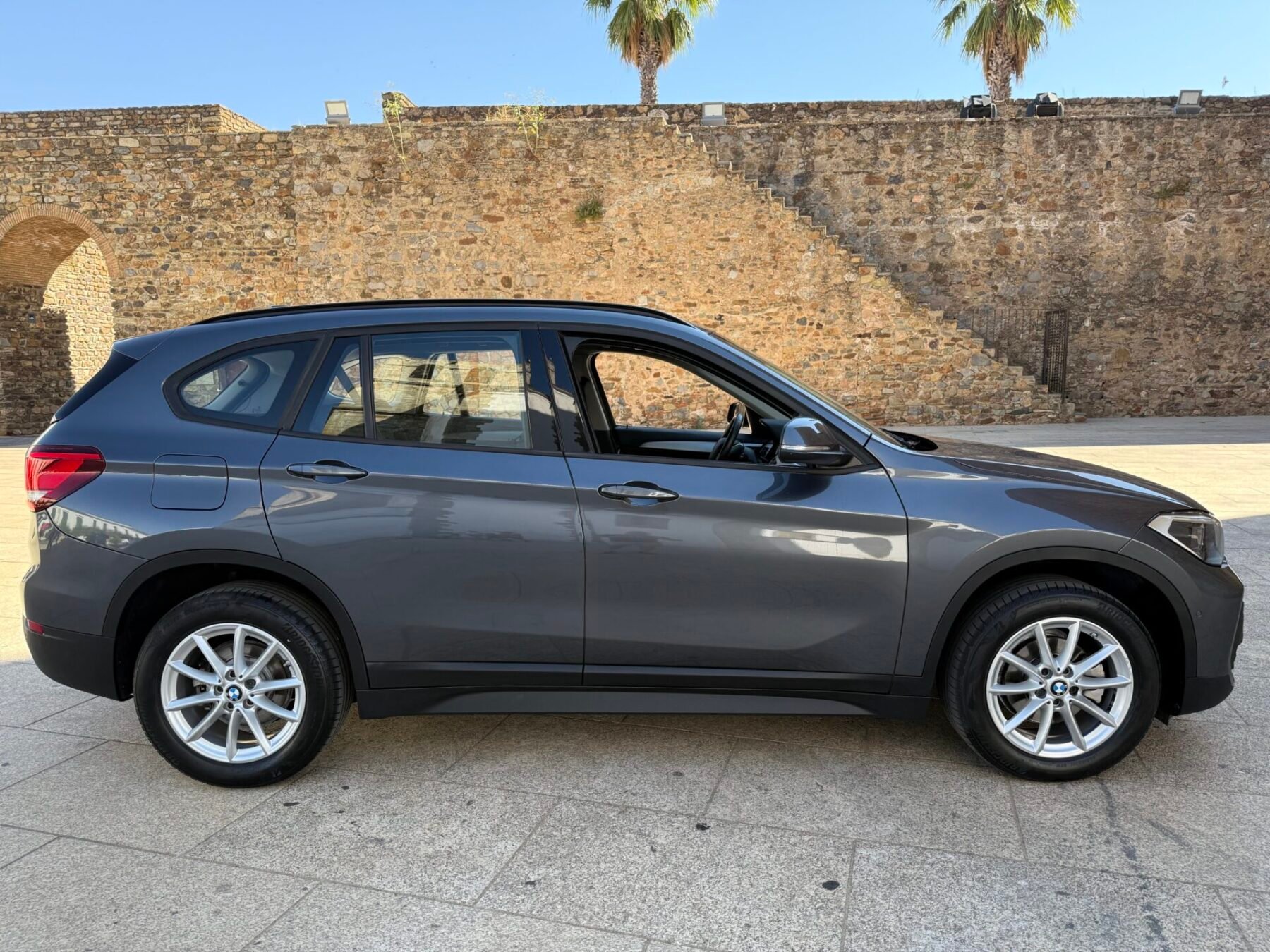 BMW X1 sDrive16d Business Auto 