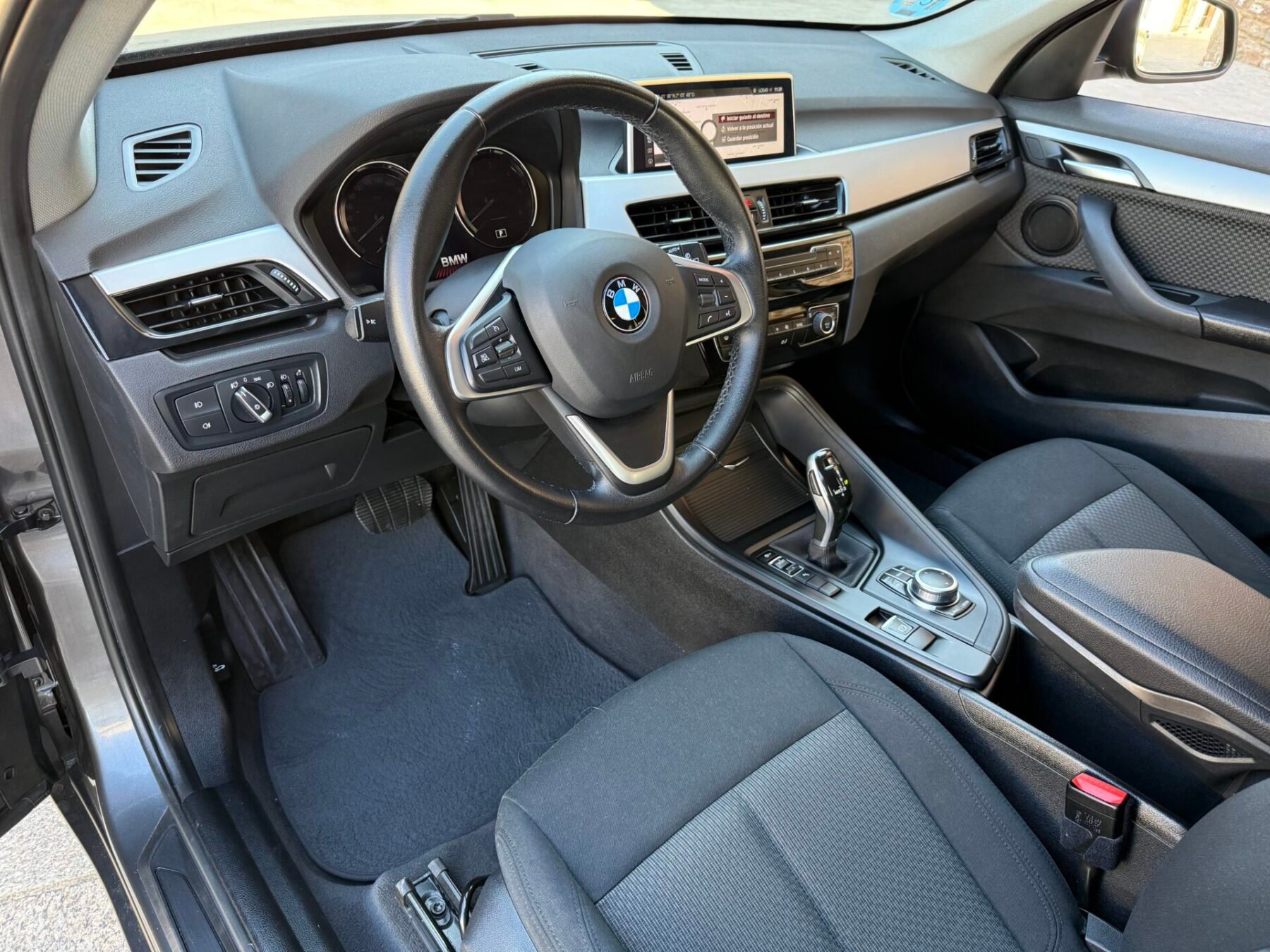 BMW X1 sDrive16d Business Auto 